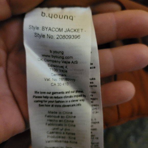 Leather jacket - Picture 4 of 4